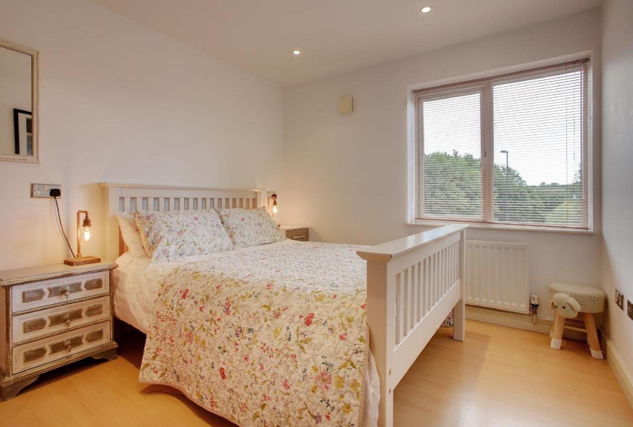 Апартаменты Beautiful Duplex Penthouse - Roof Garden, Views, Parking Ньюкасл-апон-Тайн Экстерьер фото